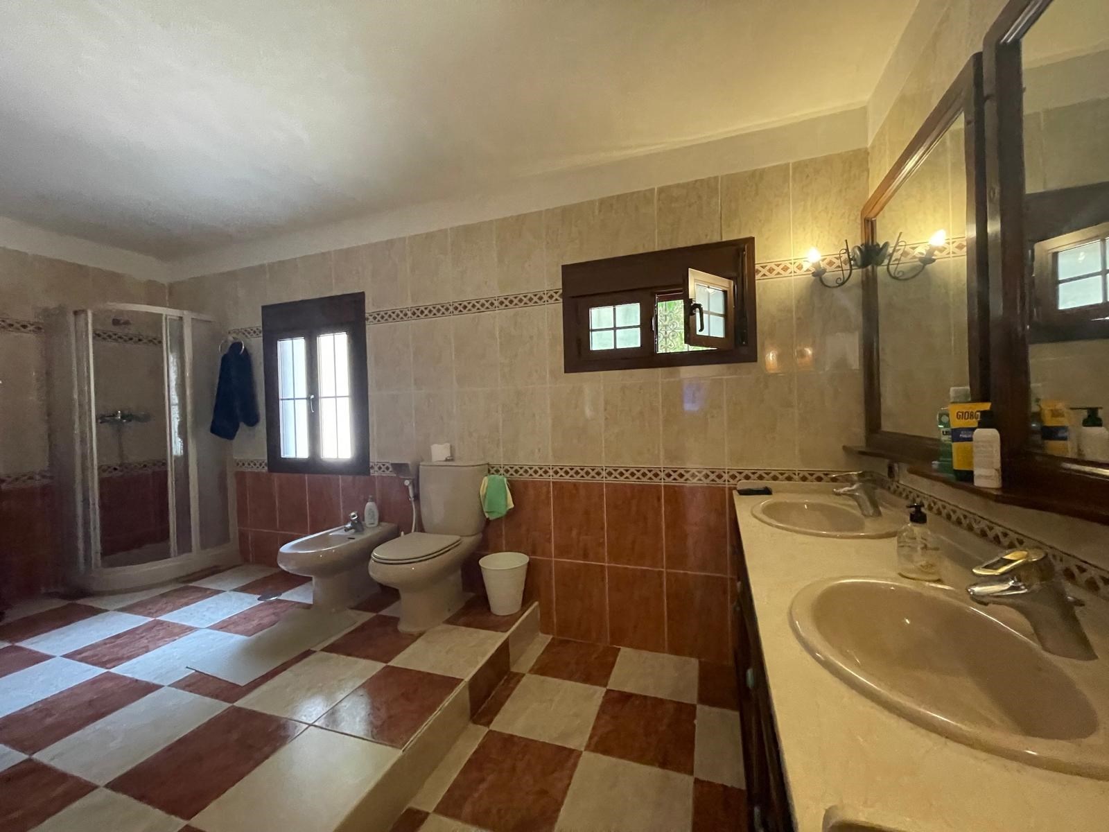 3 Bed, 2 Bath, HouseFor Sale, Malaga, Andalusia, 29630