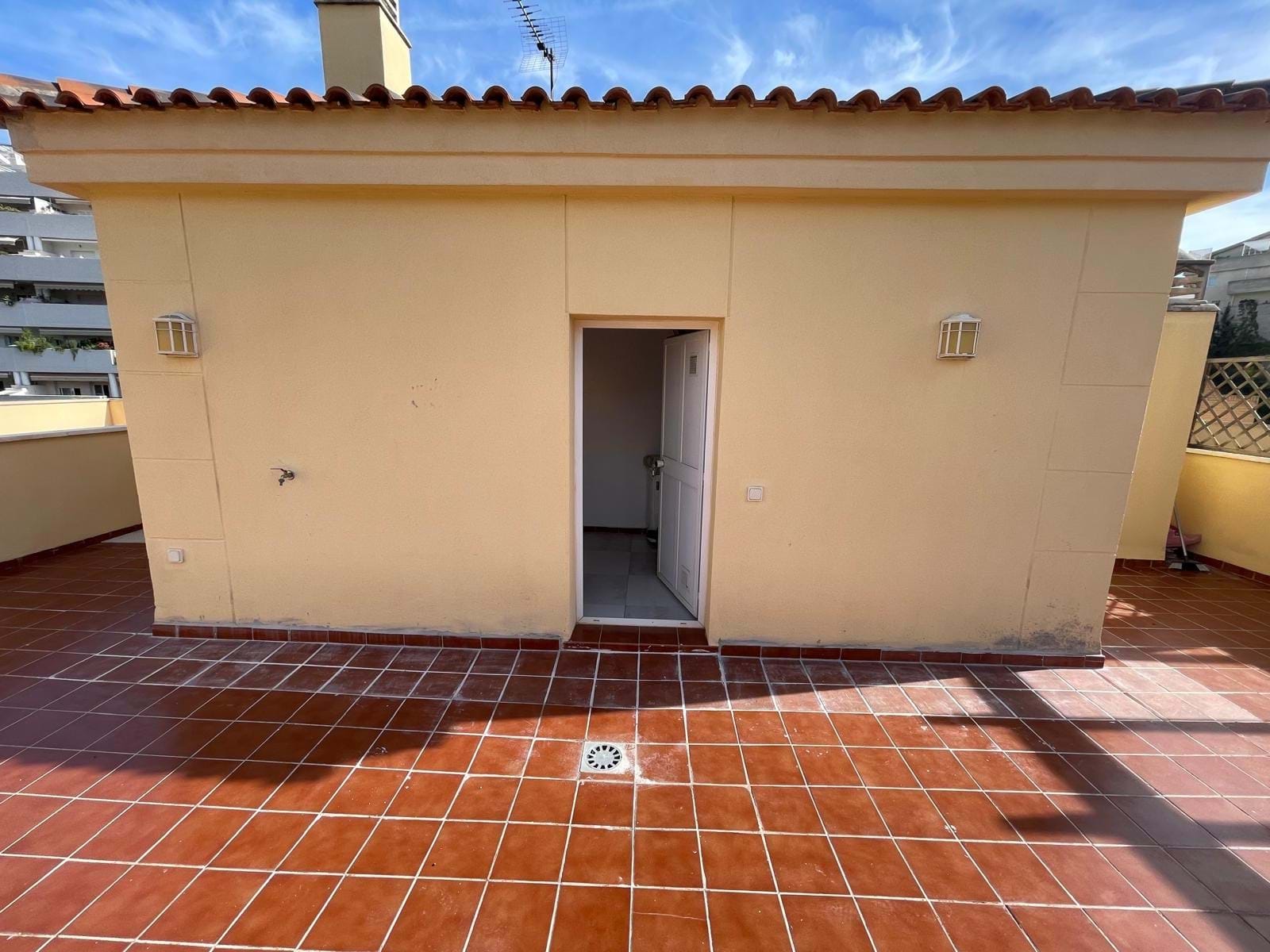 2 Bed, 2 Bath, ApartmentFor Sale, Malaga, Andalusia, 29630