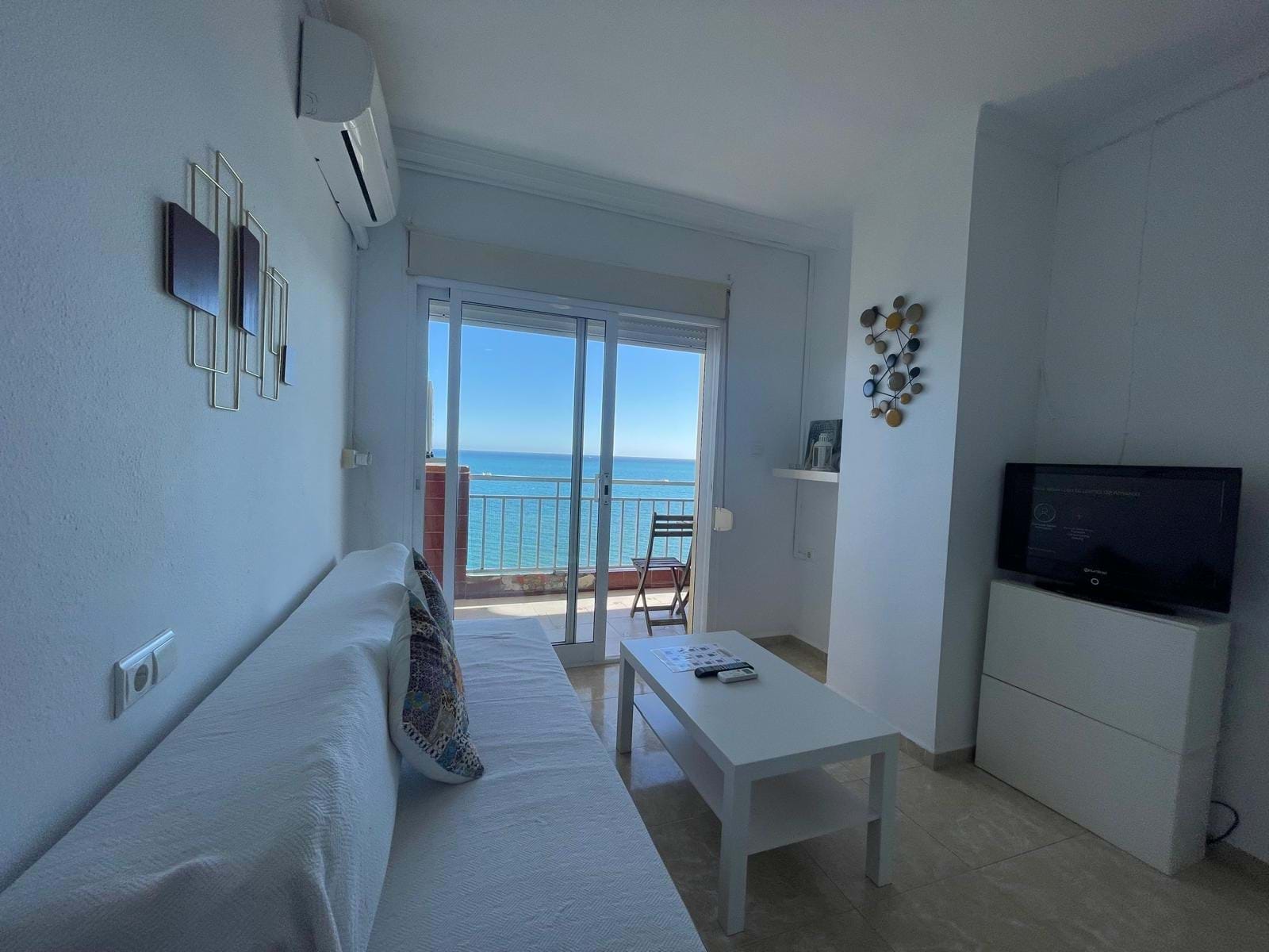 2 Bed, 1 Bath, ApartmentFor Sale, Malaga, Andalusia, 29640