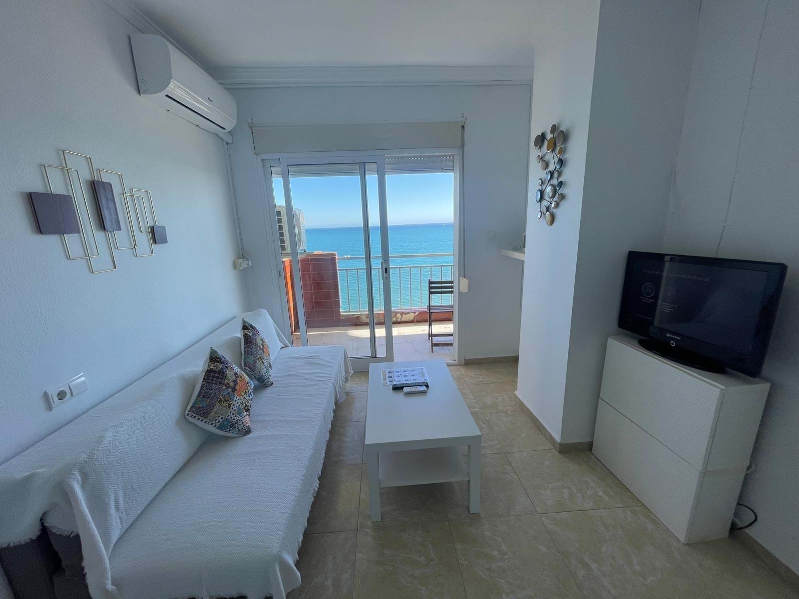 2 Bed, 1 Bath, ApartmentFor Sale, Malaga, Andalusia, 29640