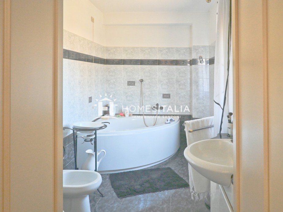 5 Bed, 5 Bath, HouseFor Sale, Viterbo, Viterbo, Latium