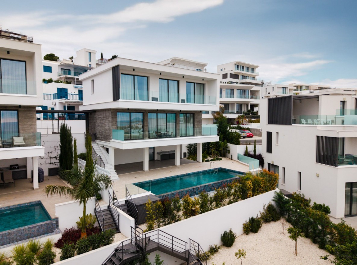 3 Bed, 5 Bath, HouseFor Sale, Chlorakas, Paphos