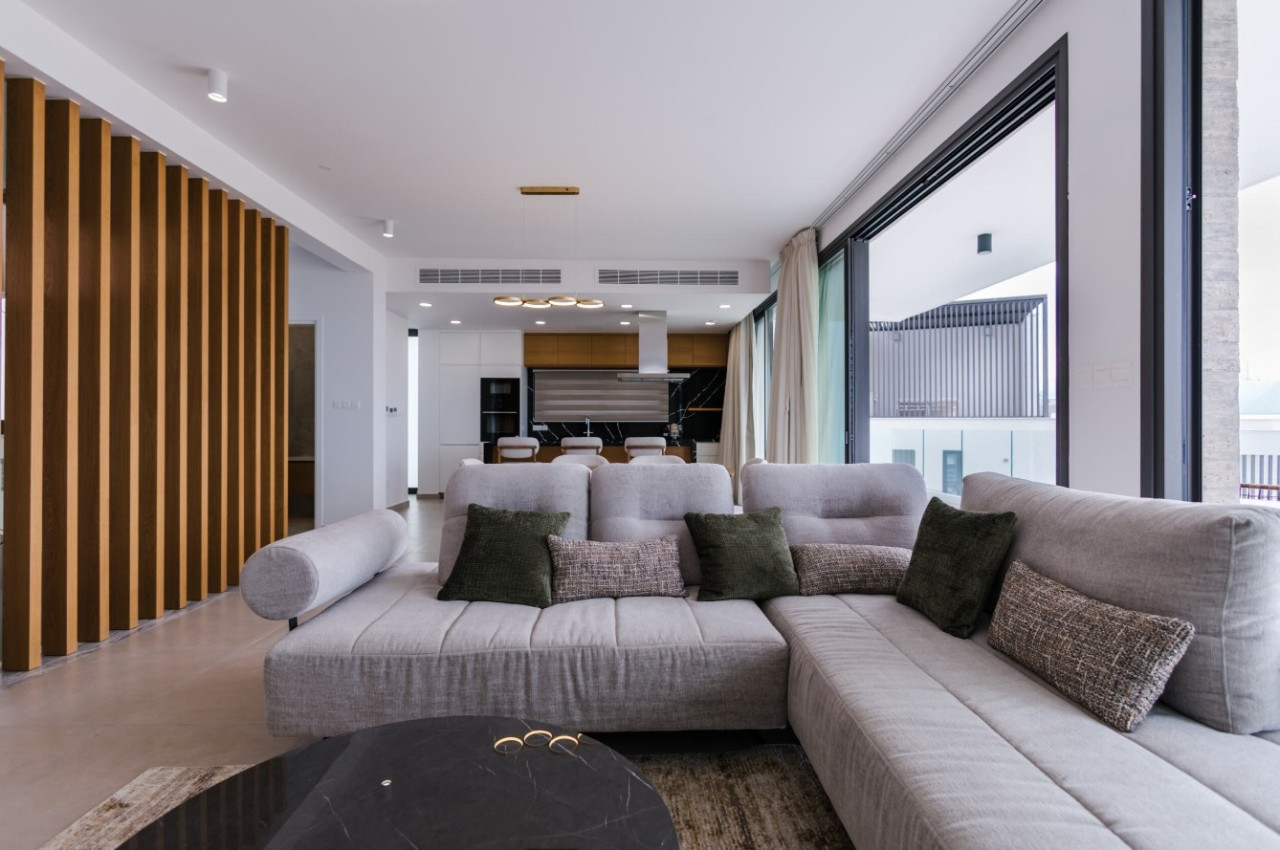 3 Bed, 5 Bath, HouseFor Sale, Chlorakas, Paphos