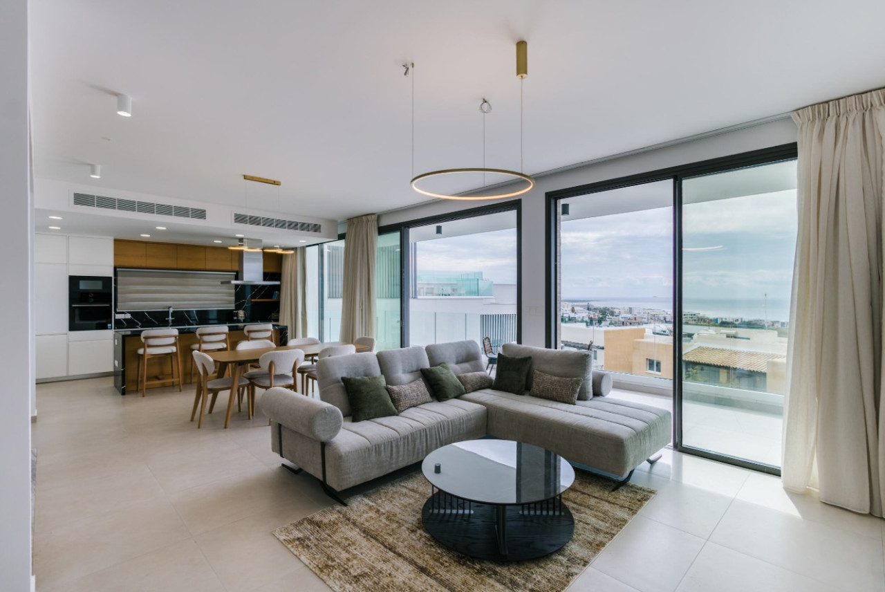 3 Bed, 5 Bath, HouseFor Sale, Chlorakas, Paphos