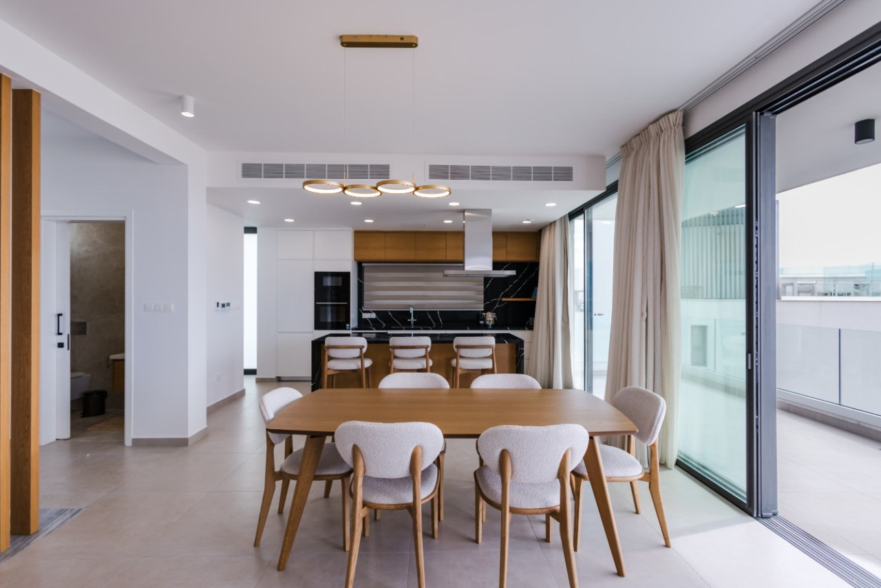 3 Bed, 5 Bath, HouseFor Sale, Chlorakas, Paphos