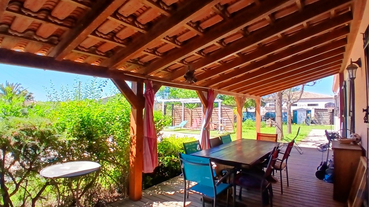 4 Bed, 1 Bath, HouseFor Sale, Puissalicon, Herault, Languedoc-Roussillon, 34480