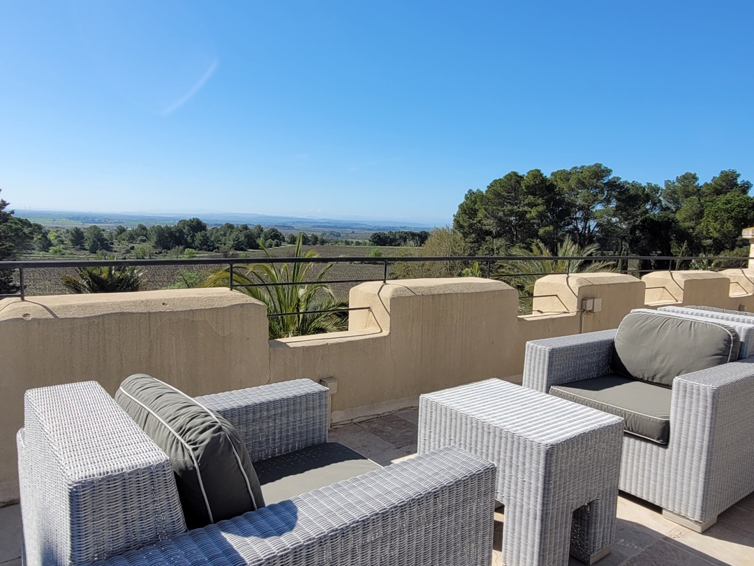 2 Bed, 2 Bath, ApartmentFor Sale, Capestang, Herault, Languedoc-Roussillon, 34310