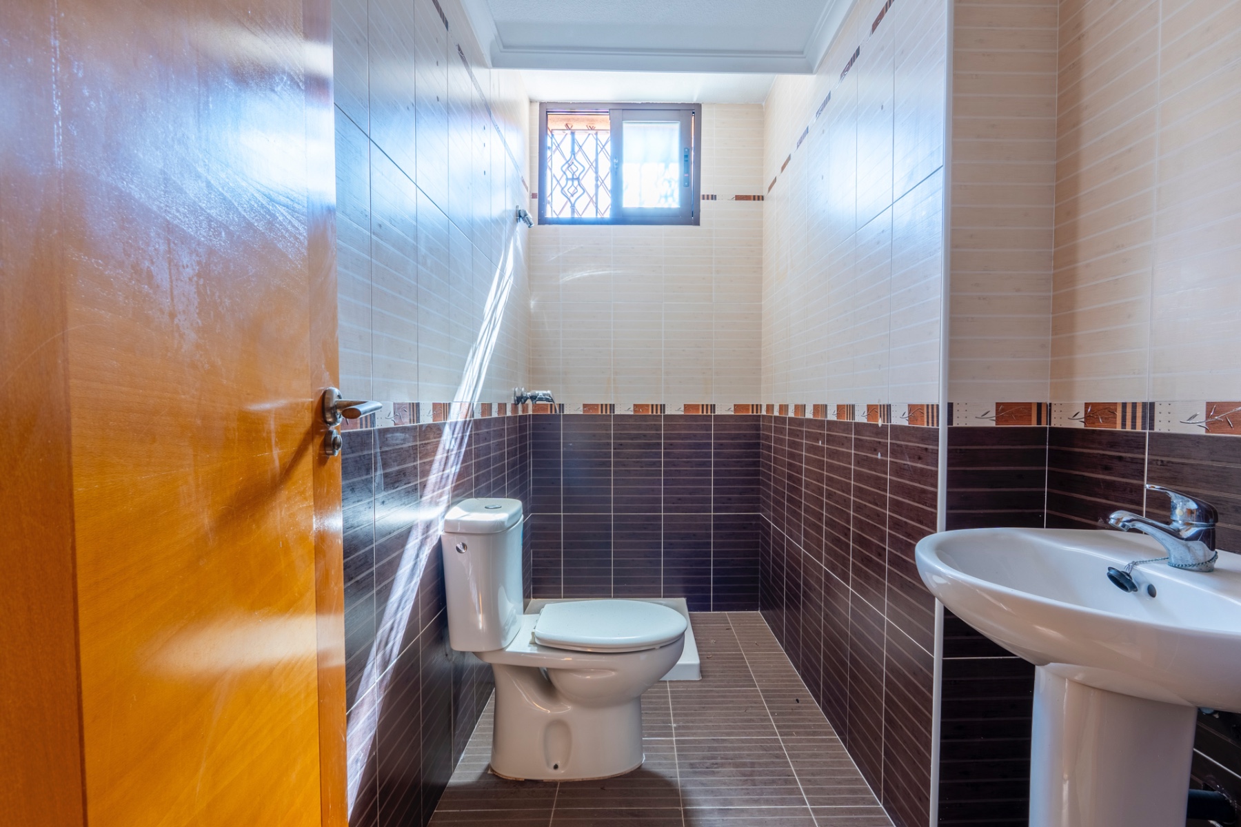 6 Bed, 3 Bath, HouseFor Sale, Villamartin, Alicante