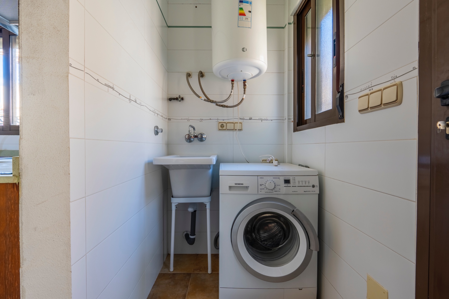 6 Bed, 3 Bath, HouseFor Sale, Villamartin, Alicante