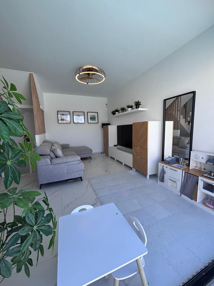 5 Bed, 3 Bath, HouseFor Sale, Villamartin, Alicante