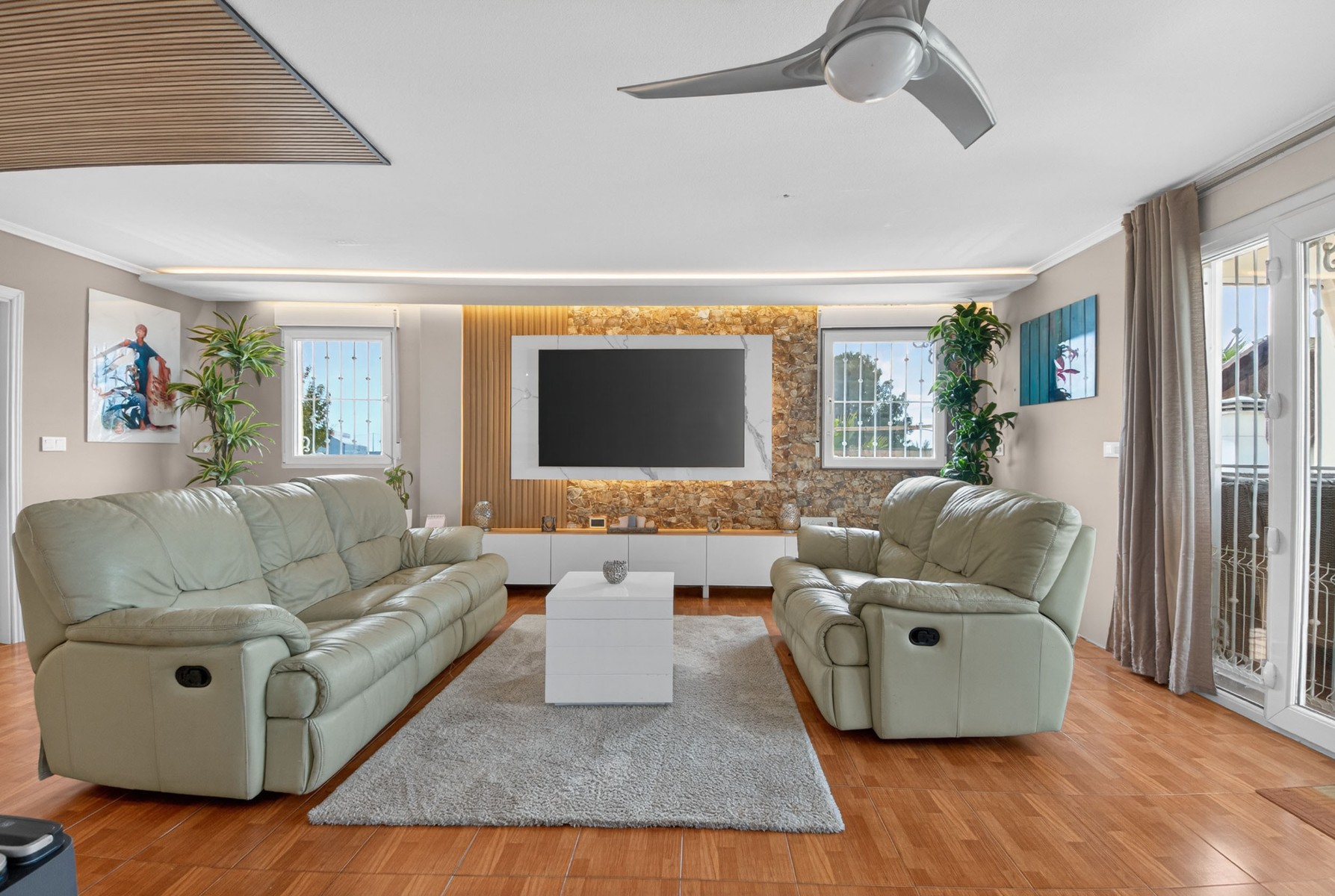 5 Bed, 3 Bath, HouseFor Sale, Crevillente, Alicante