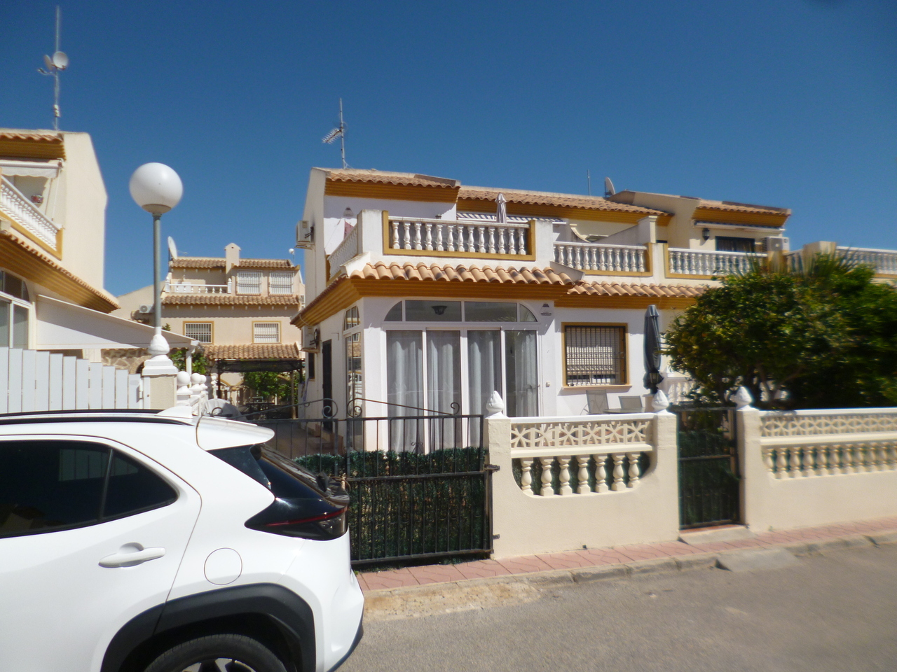 3 Bed, 2 Bath, HouseFor Sale, Playa Flamenca, Alicante