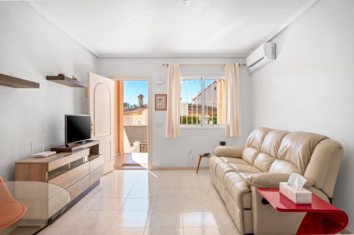 2 Bed, 1 Bath, HouseFor Sale, Ciudad Quesada - Rojales, Alicante