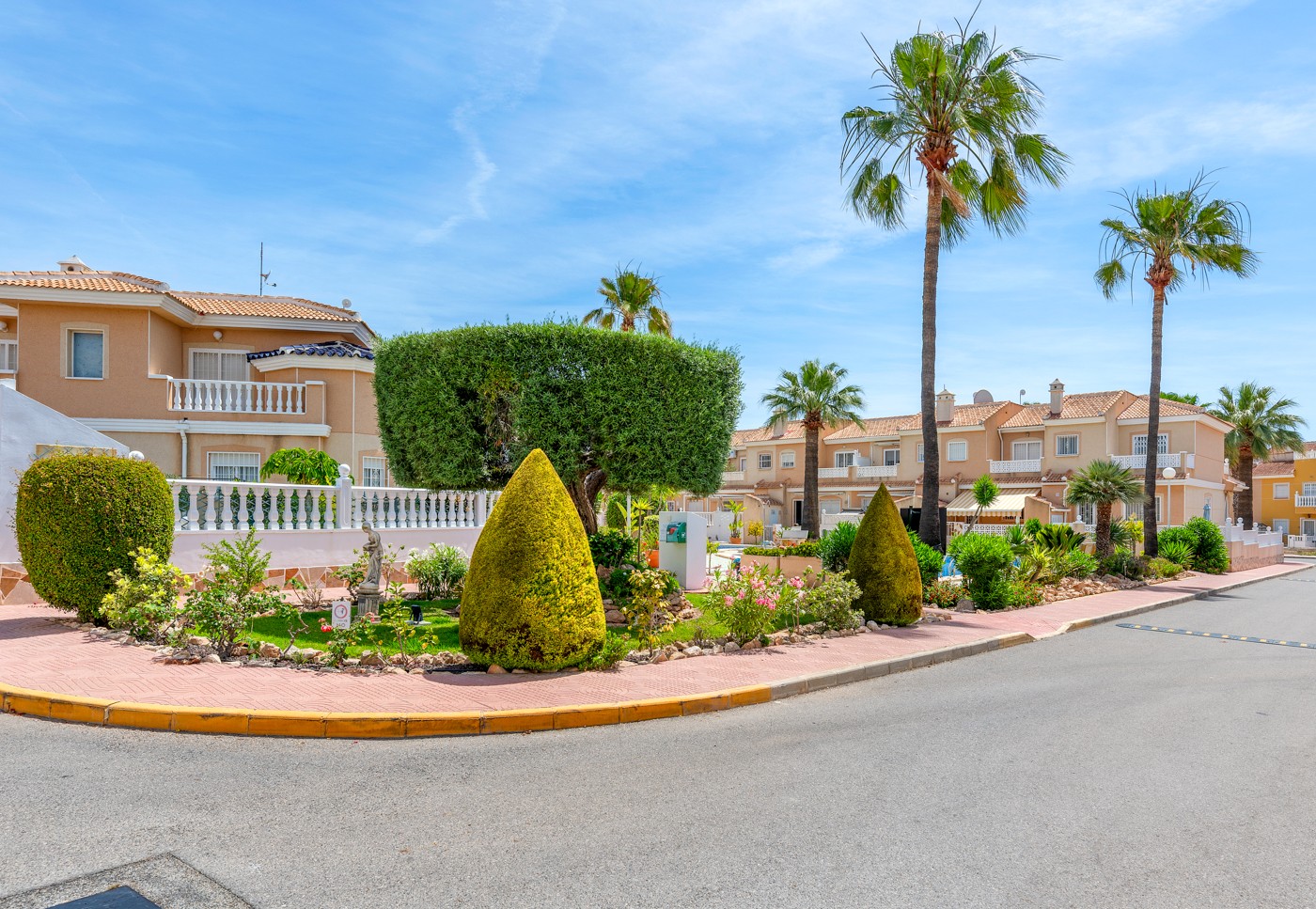 2 Bed, 1 Bath, HouseFor Sale, Ciudad Quesada - Rojales, Alicante
