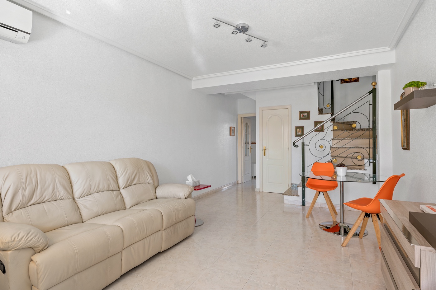 2 Bed, 1 Bath, HouseFor Sale, Ciudad Quesada - Rojales, Alicante