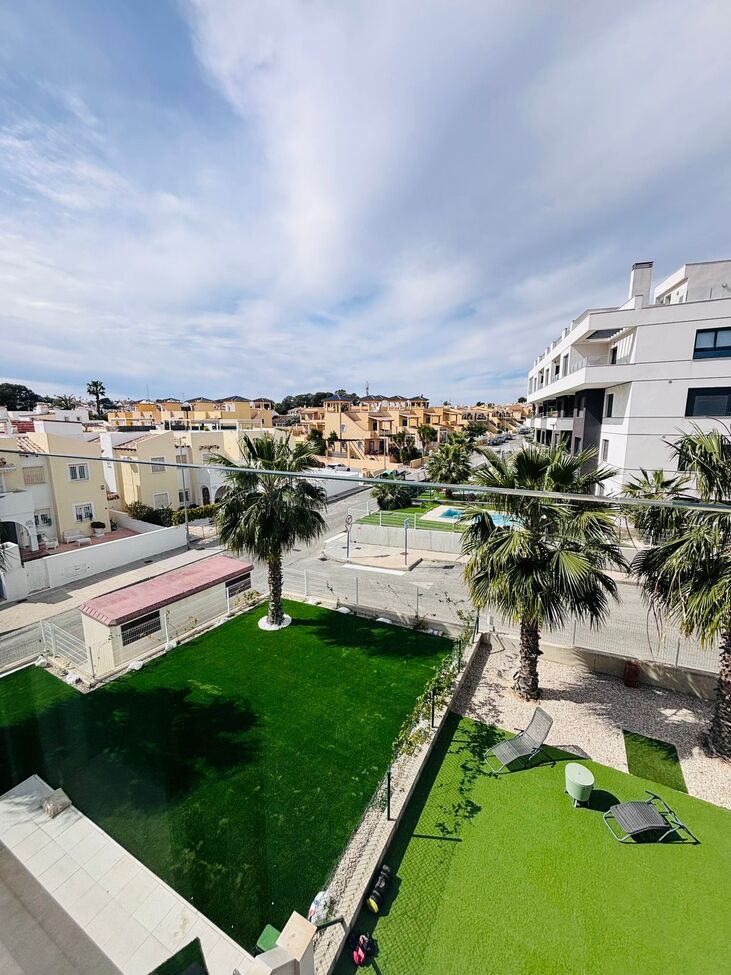 2 Bed, 2 Bath, ApartmentFor Sale, Villamartin, Alicante