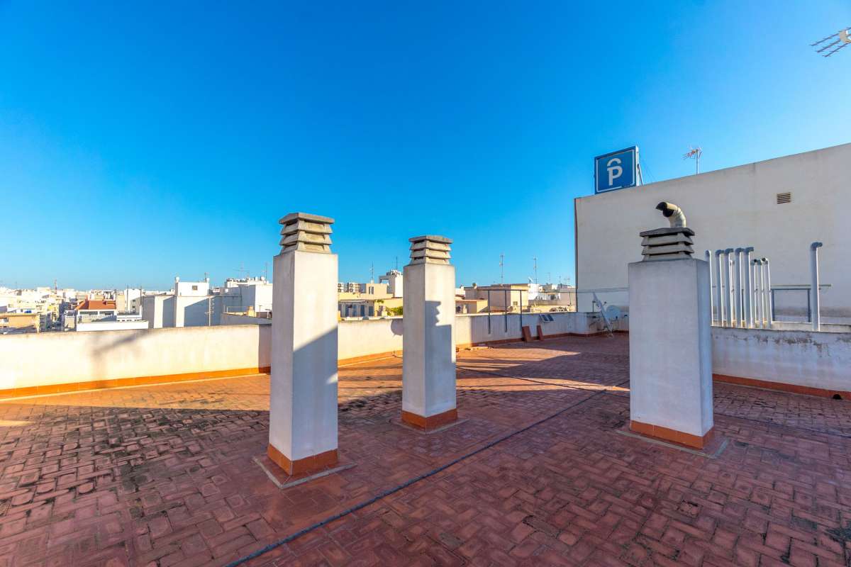 3 Bed, 2 Bath, ApartmentFor Sale, Torrevieja, Alicante