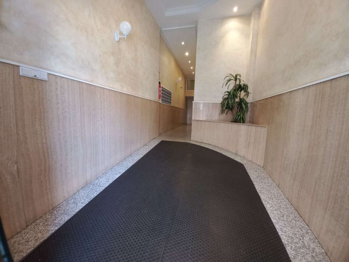 3 Bed, 2 Bath, ApartmentFor Sale, Torrevieja, Alicante