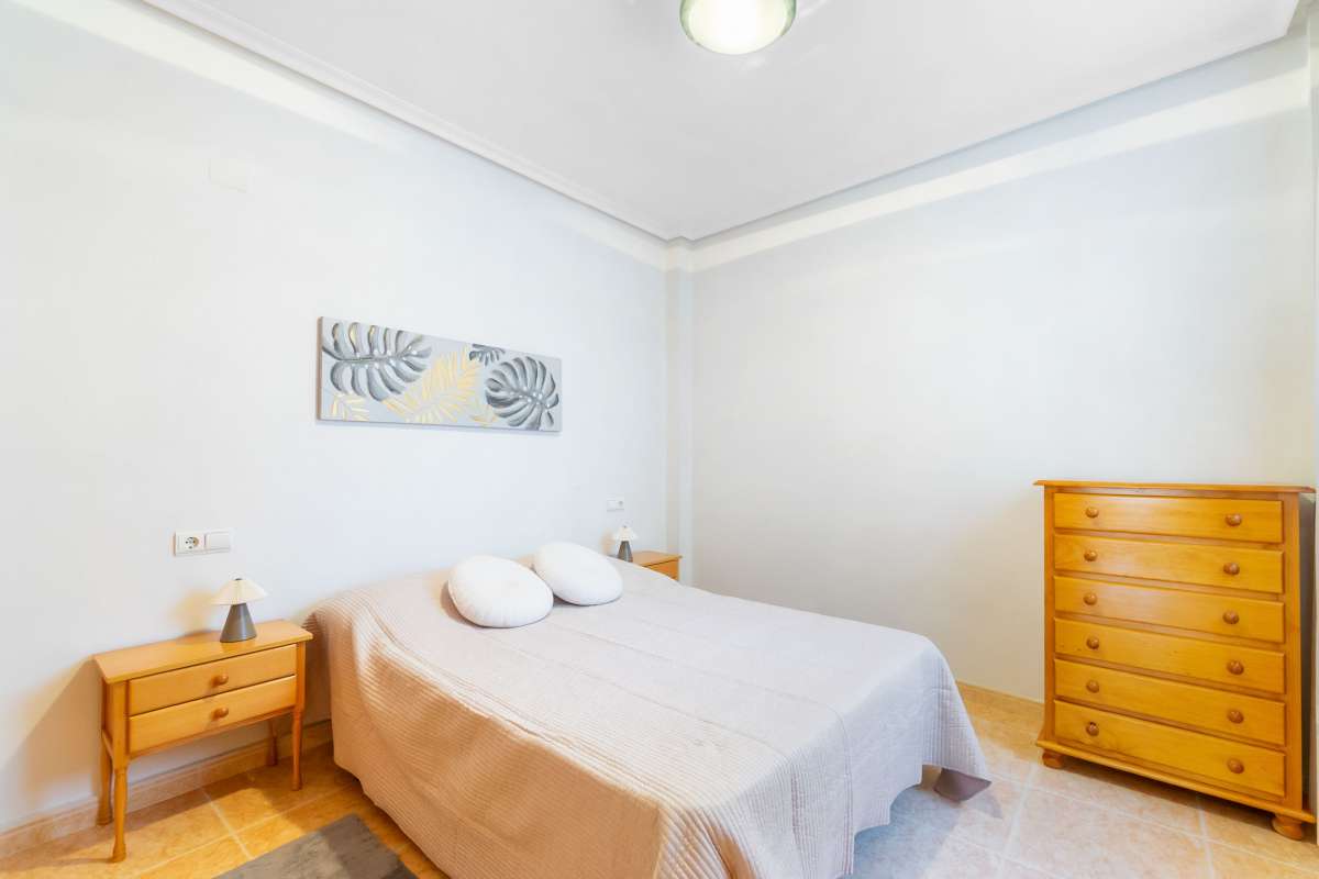 3 Bed, 2 Bath, ApartmentFor Sale, Torrevieja, Alicante