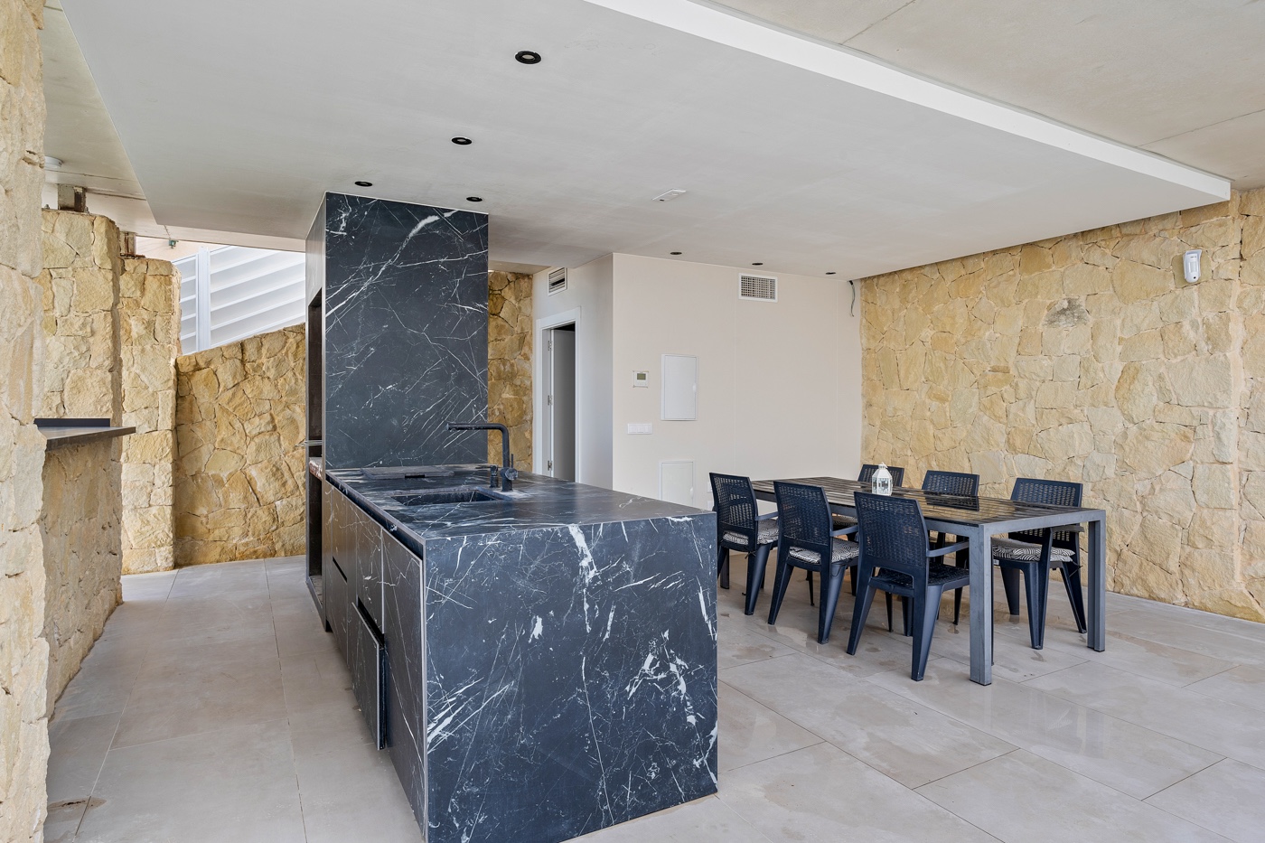 4 Bed, 3 Bath, HouseFor Sale, Algorfa, Alicante