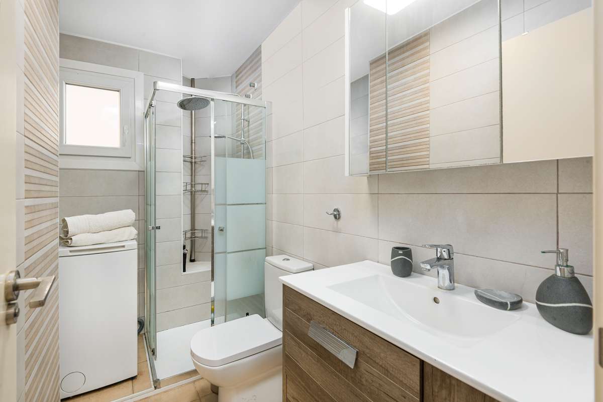 2 Bed, 1 Bath, ApartmentFor Sale, Parque De Las Naciones, Alicante