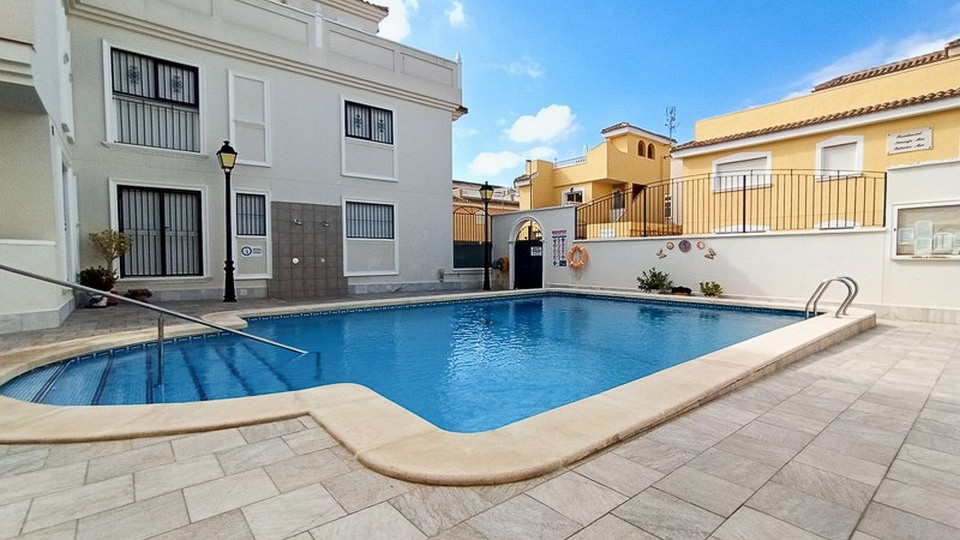 2 Bed, 2 Bath, ApartmentFor Sale, Formentera Del Segura, Alicante