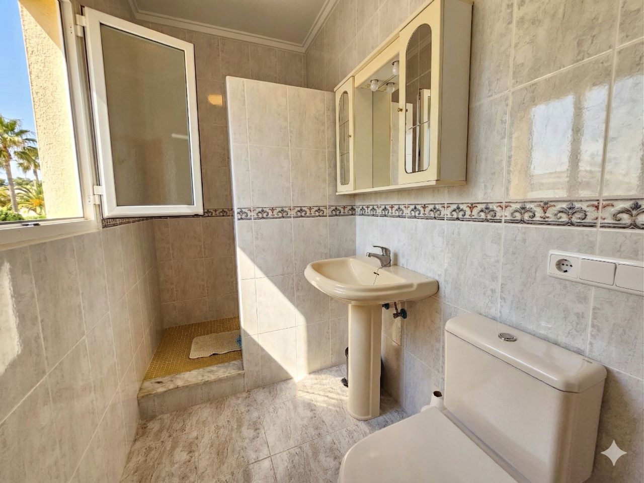 3 Bed, 3 Bath, HouseFor Sale, Rojales, Alicante