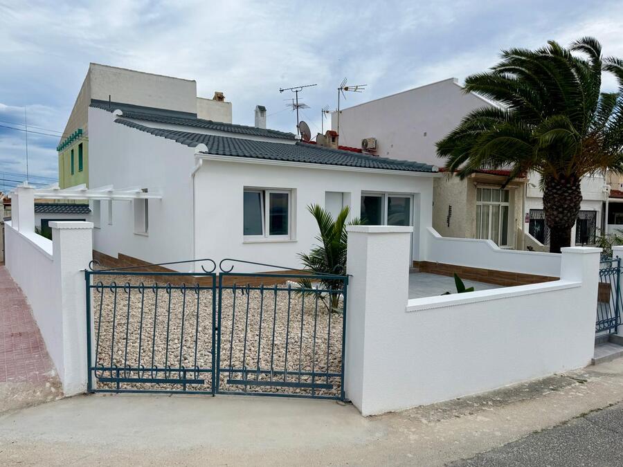 3 Bed, 1 Bath, HouseFor Sale, Ciudad Quesada, Alicante