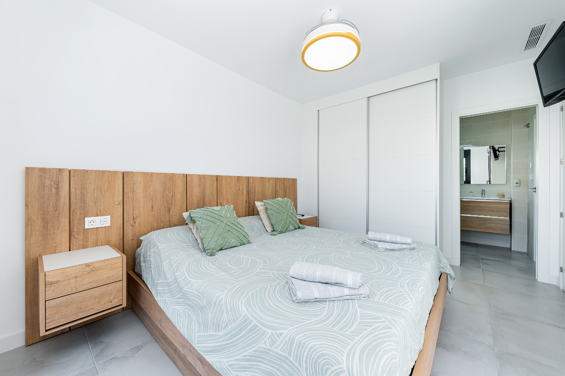 3 Bed, 2 Bath, HouseFor Sale, Los Montesinos, Alicante