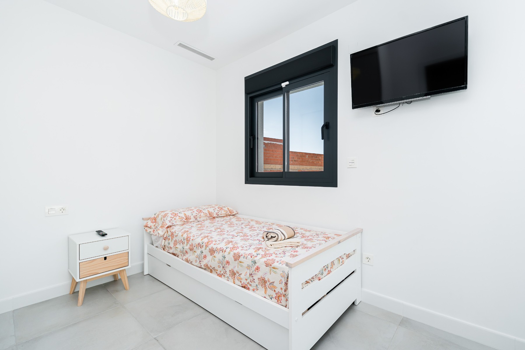 3 Bed, 2 Bath, HouseFor Sale, Los Montesinos, Alicante