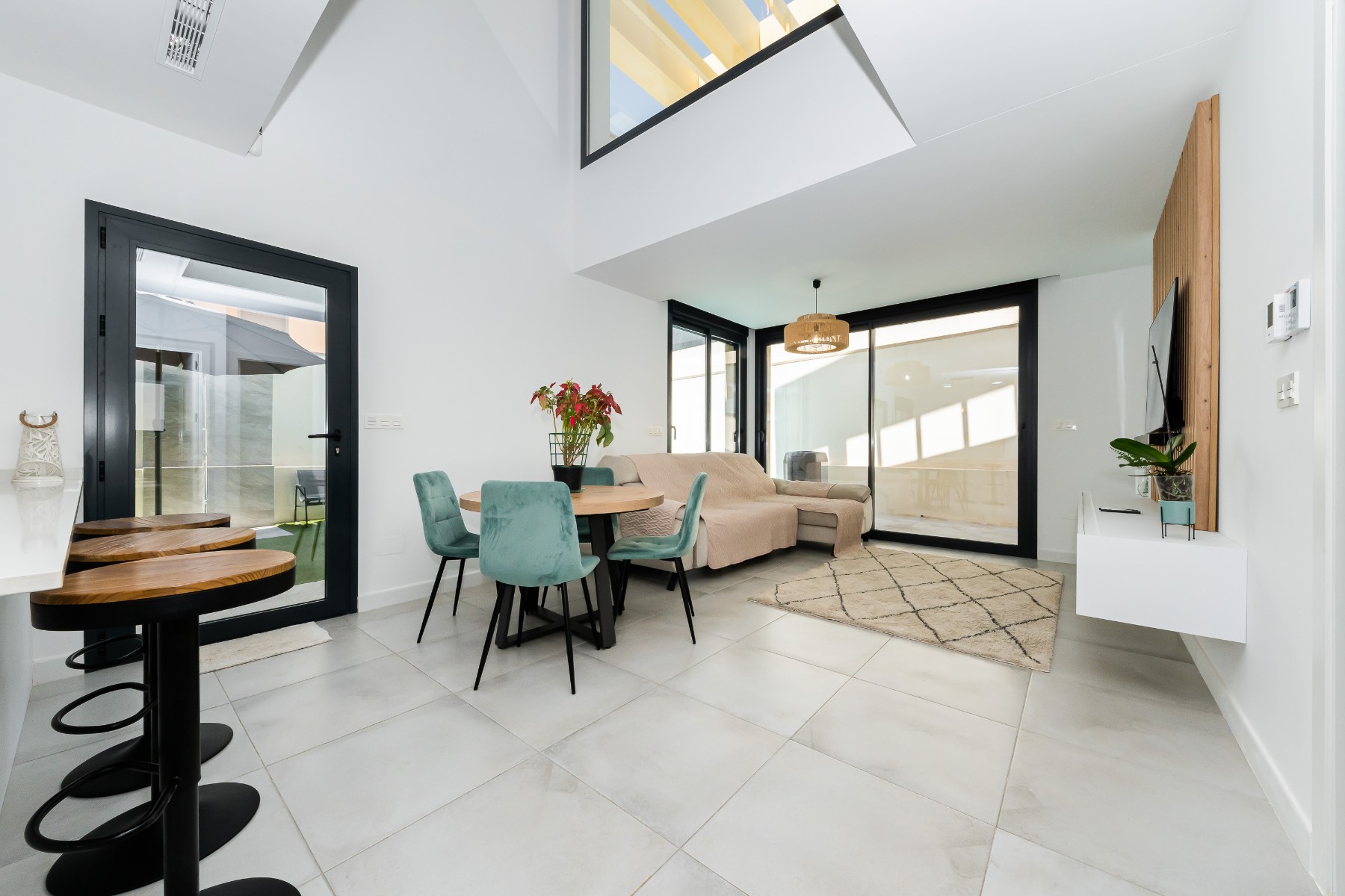 3 Bed, 2 Bath, HouseFor Sale, Los Montesinos, Alicante