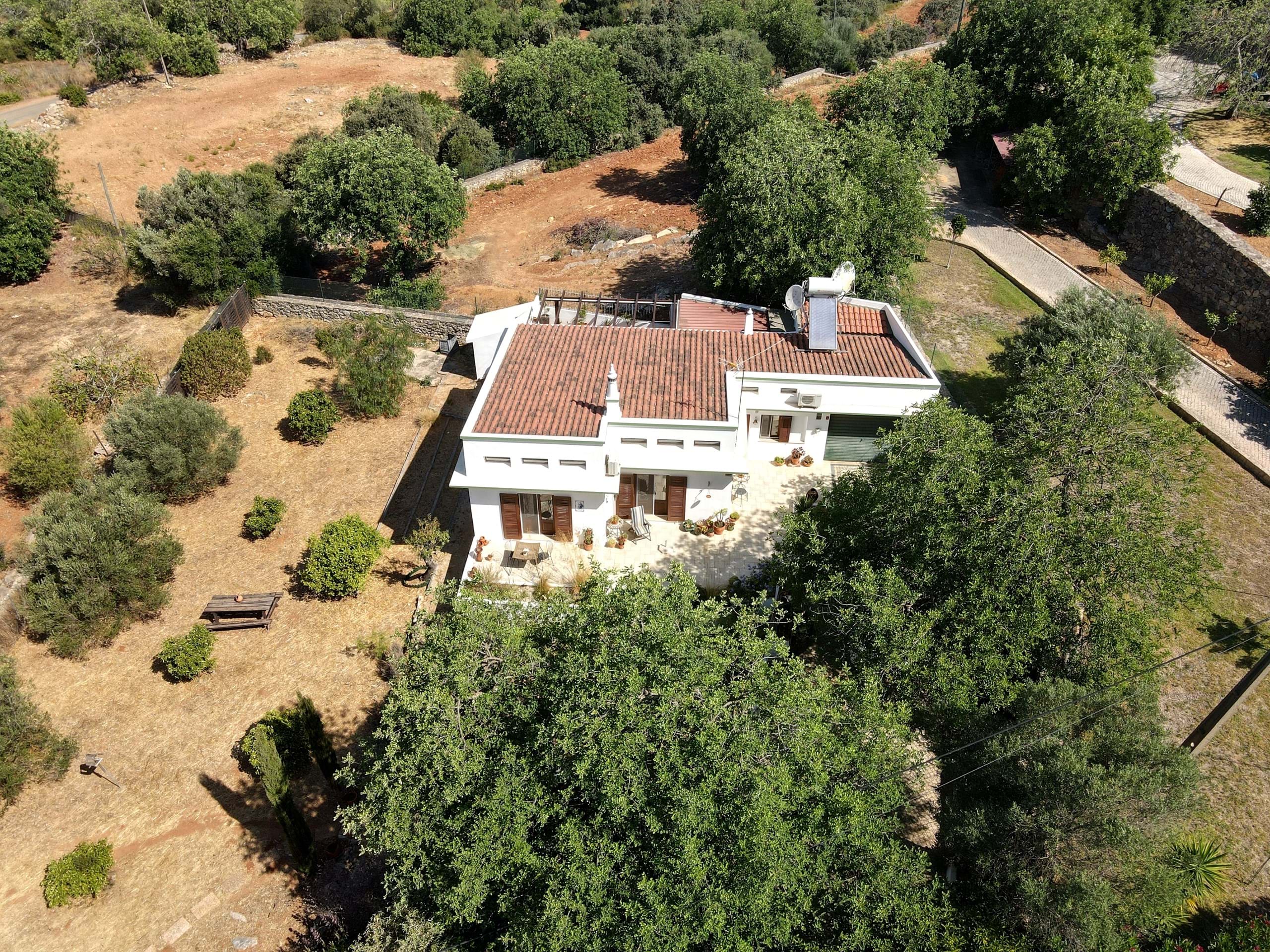 2 Bed, 1 Bath, HouseFor Sale, Loulé, Faro, 8100-335