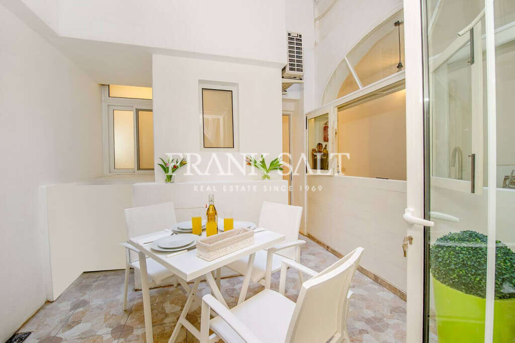 Valletta, 1 Bedroom Bedrooms, ,1 BathroomBathrooms,For Sale,926194