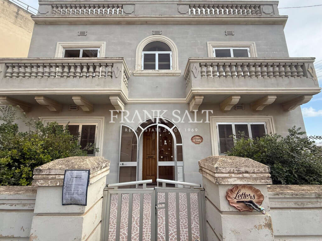 Gharghur, 3 Bedrooms Bedrooms, ,1 BathroomBathrooms,For Sale,926615