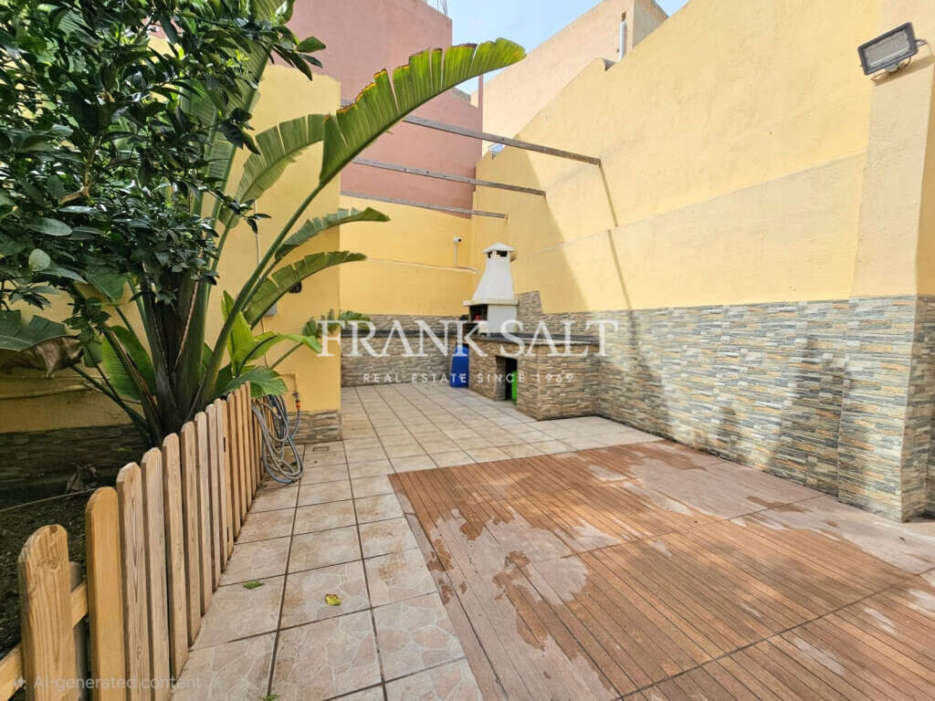 Paola, 3 Bedrooms Bedrooms, ,1 BathroomBathrooms,For Sale,FRSA-926756