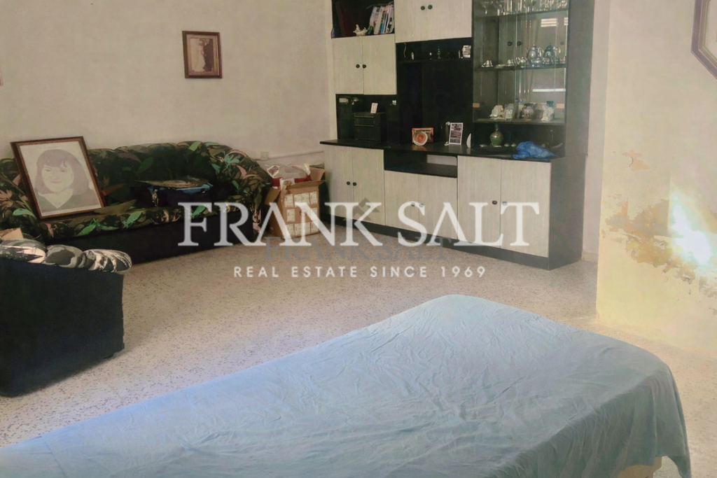 Zabbar, 3 Bedrooms Bedrooms, ,1 BathroomBathrooms,For Sale,FRSA-926660