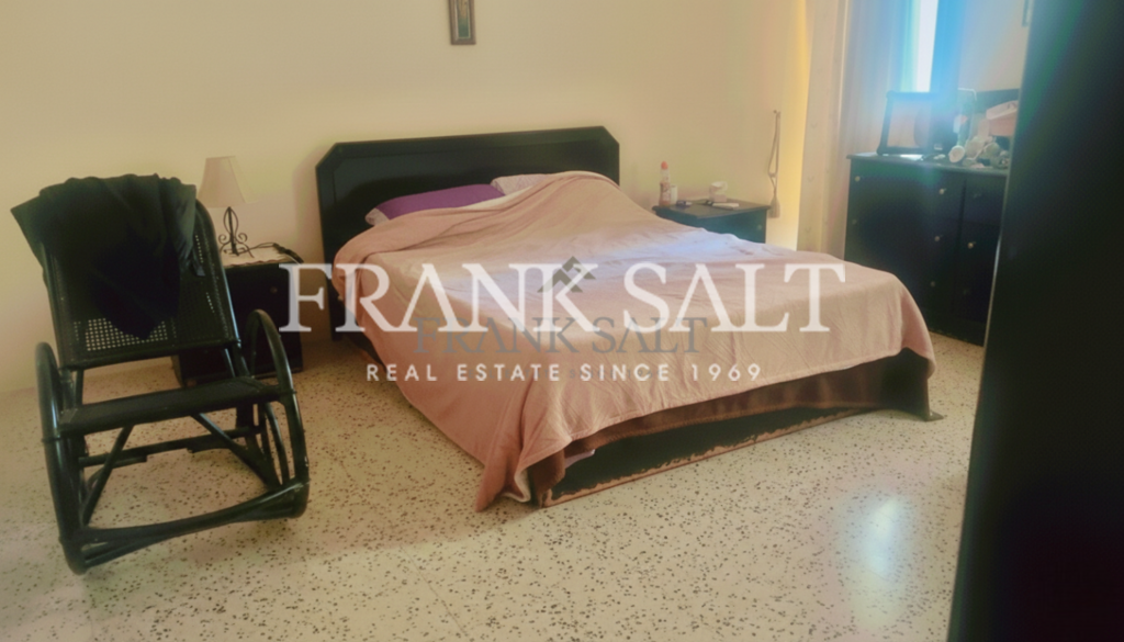 Zabbar, 3 Bedrooms Bedrooms, ,1 BathroomBathrooms,For Sale,FRSA-926660