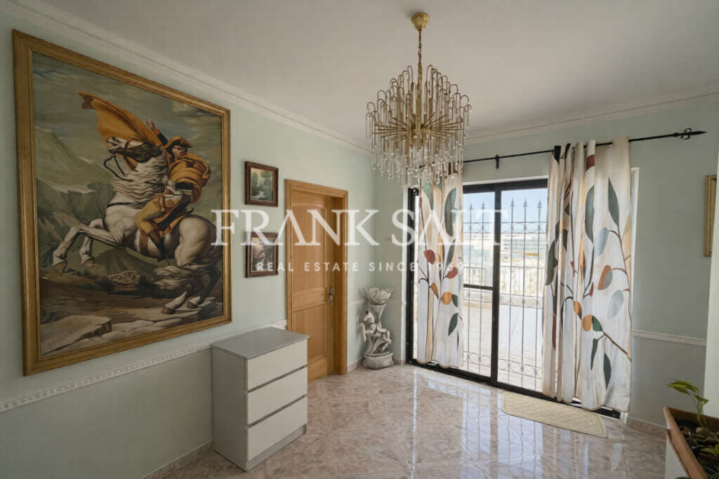 St Pauls Bay, 3 Bedrooms Bedrooms, ,1 BathroomBathrooms,For Sale,FRSA-926724