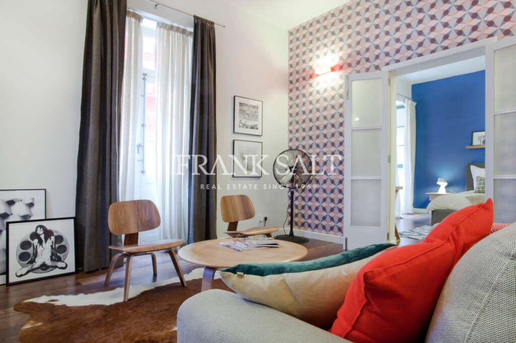 Valletta, 1 Bedroom Bedrooms, ,For Sale,FRSA-926368