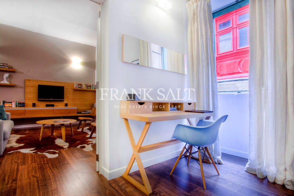 Valletta, 1 Bedroom Bedrooms, ,For Sale,FRSA-926368
