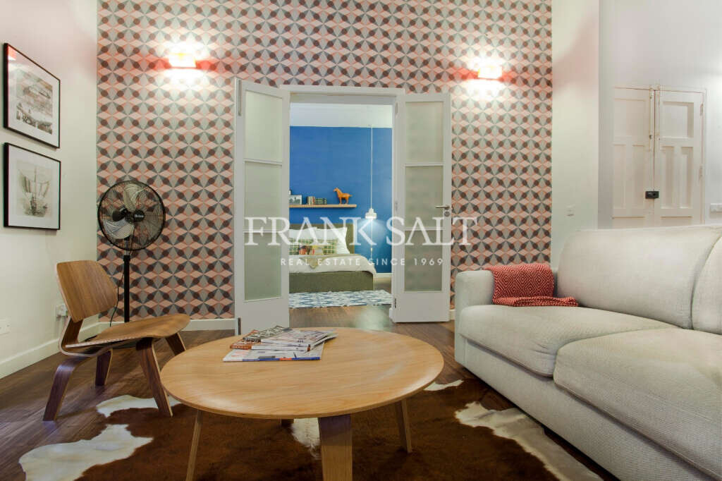 Valletta, 1 Bedroom Bedrooms, ,For Sale,FRSA-926368