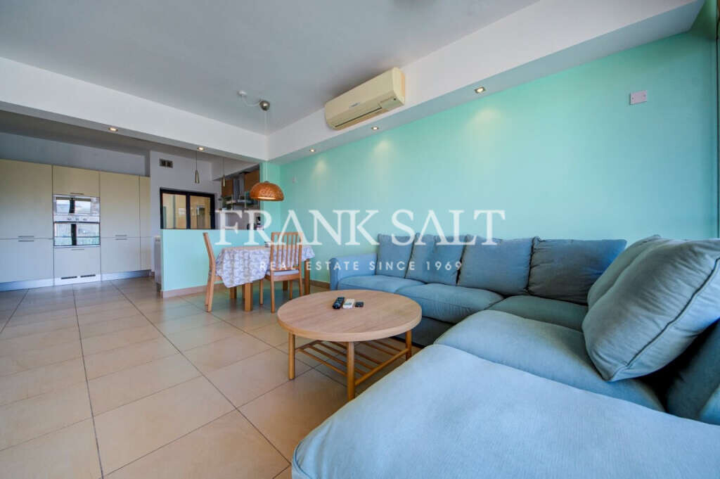 Mosta, 3 Bedrooms Bedrooms, ,1 BathroomBathrooms,For Sale,FRSA-715211