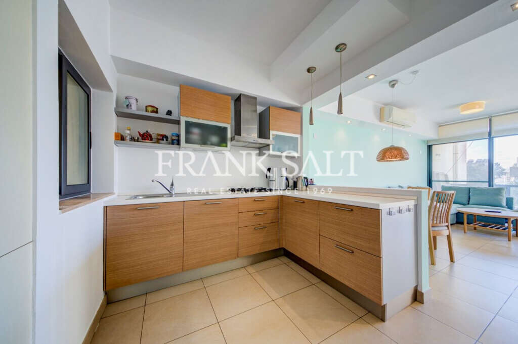 Mosta, 3 Bedrooms Bedrooms, ,1 BathroomBathrooms,For Sale,FRSA-715211