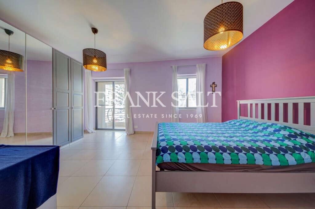 Mosta, 3 Bedrooms Bedrooms, ,1 BathroomBathrooms,For Sale,FRSA-715211