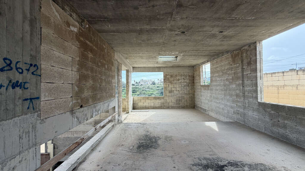 Tal-Ibrag, 5 Bedrooms Bedrooms, ,4 BathroomsBathrooms,For Sale,FRSA-926630