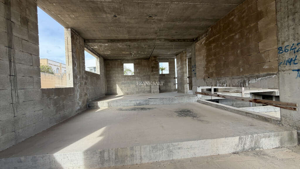 Tal-Ibrag, 5 Bedrooms Bedrooms, ,4 BathroomsBathrooms,For Sale,FRSA-926630