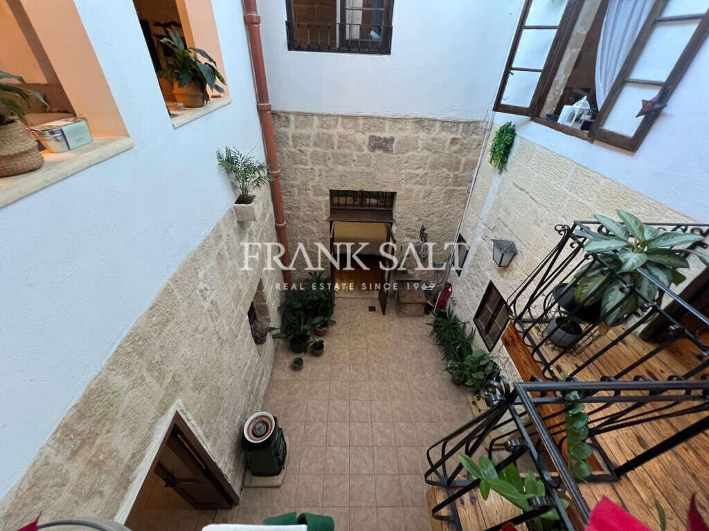 Zejtun, 2 Bedrooms Bedrooms, ,2 BathroomsBathrooms,For Sale,FRSA-926673