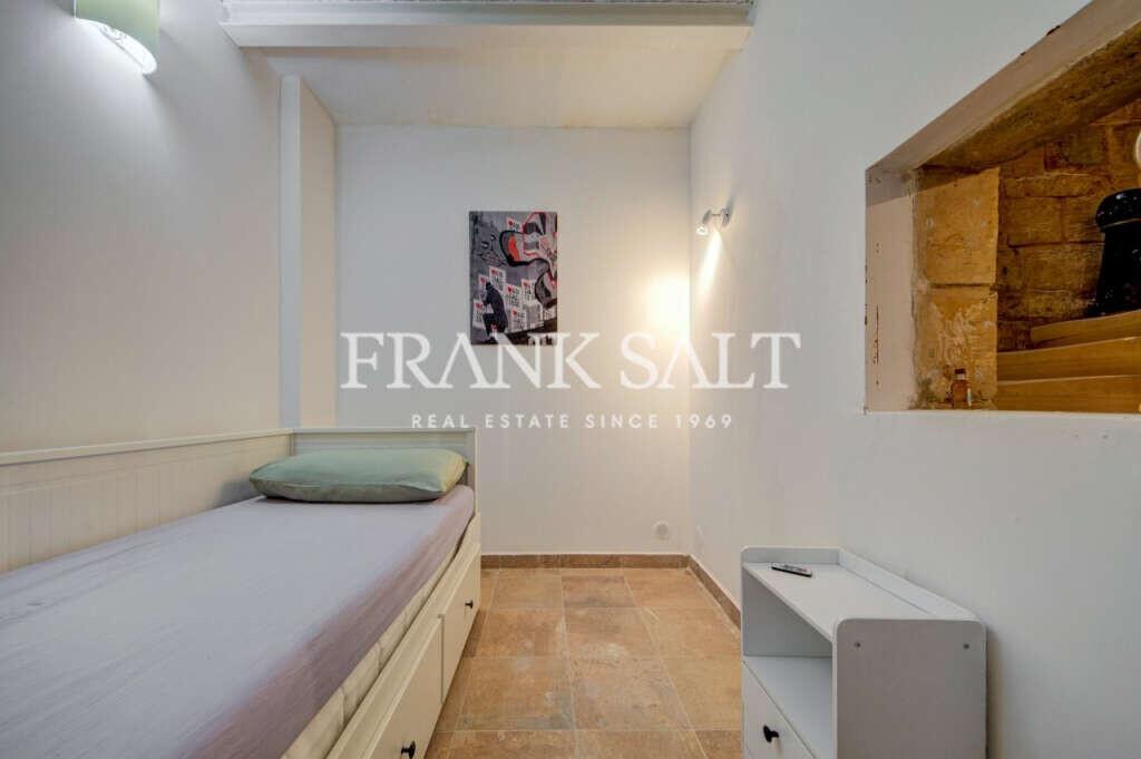 Senglea, 2 Bedrooms Bedrooms, ,3 BathroomsBathrooms,For Sale,FRSA-926515