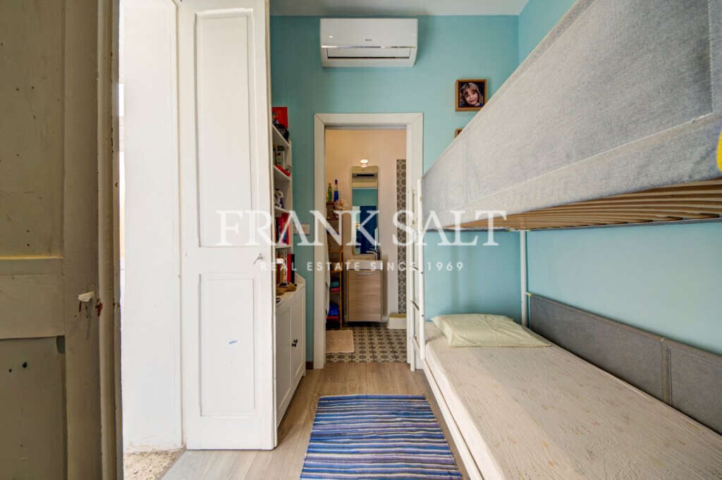 Senglea, 2 Bedrooms Bedrooms, ,3 BathroomsBathrooms,For Sale,FRSA-926515