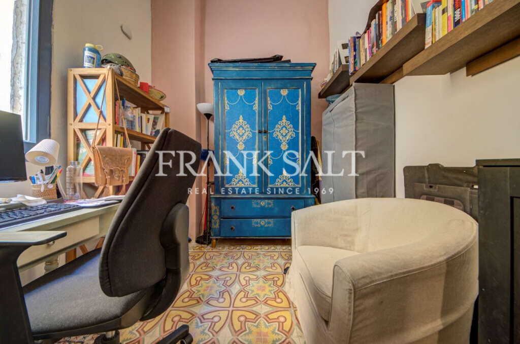 Senglea, 2 Bedrooms Bedrooms, ,3 BathroomsBathrooms,For Sale,FRSA-926515